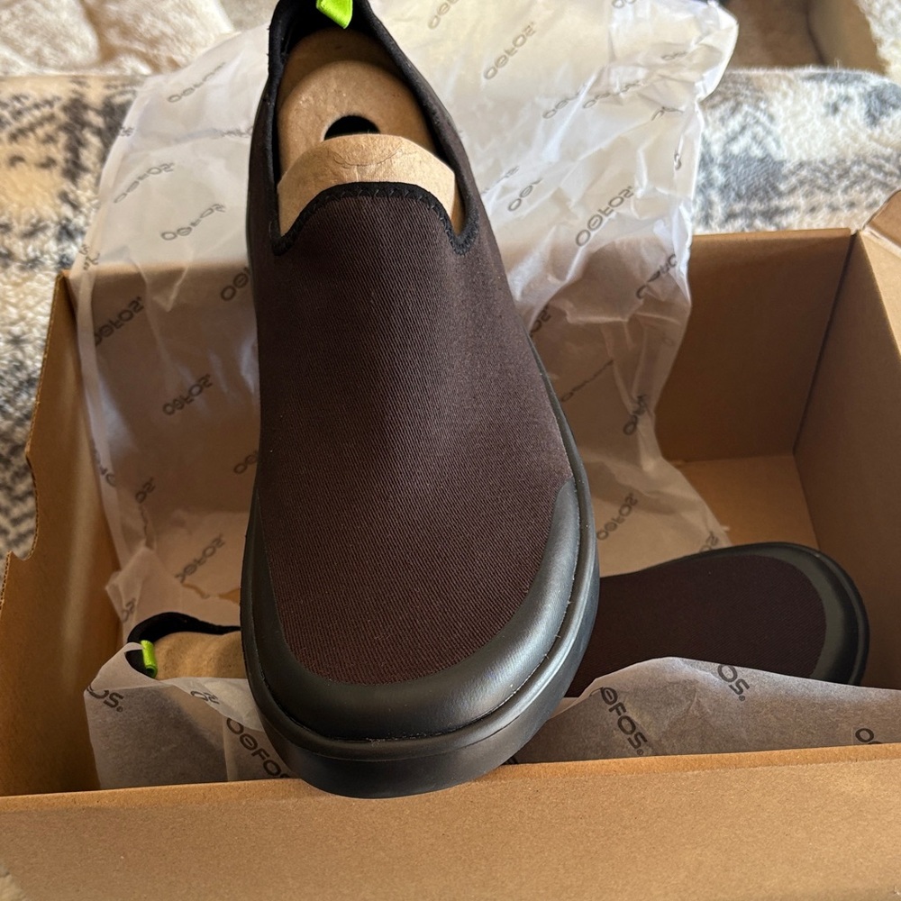 OOFOS Black Slip-On Loafers with Neon Accents